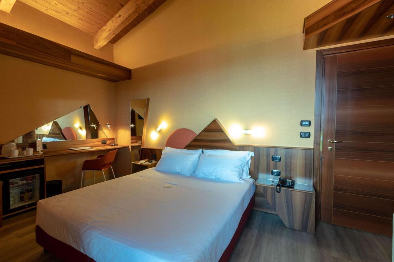 La Villa - Sure Hotel Collection By Best Western Ivrea Exterior photo