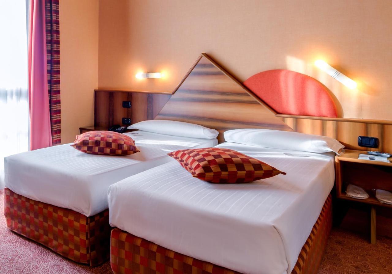 La Villa - Sure Hotel Collection By Best Western Ivrea Exterior photo