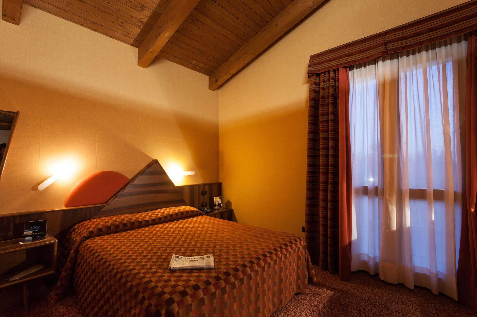 La Villa - Sure Hotel Collection By Best Western Ivrea Exterior photo